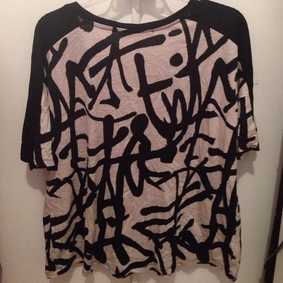 Oversized tee - Picture 2 of 3