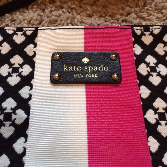 kate spade Bags - Kate Spade Crossbody kate spade Bags - Kate Spade Crossbody
