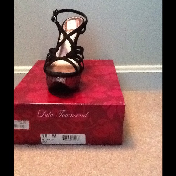 Open toe heels