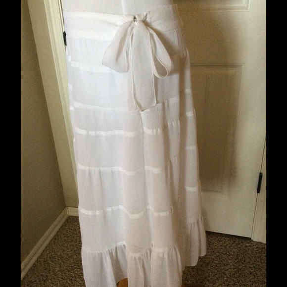 50% off W Dresses & Skirts