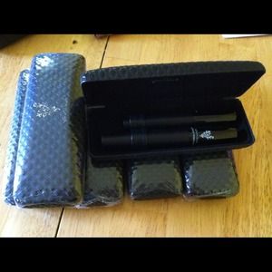 BUNDLE 4pcs 3d fiber lash mascara w/freebies