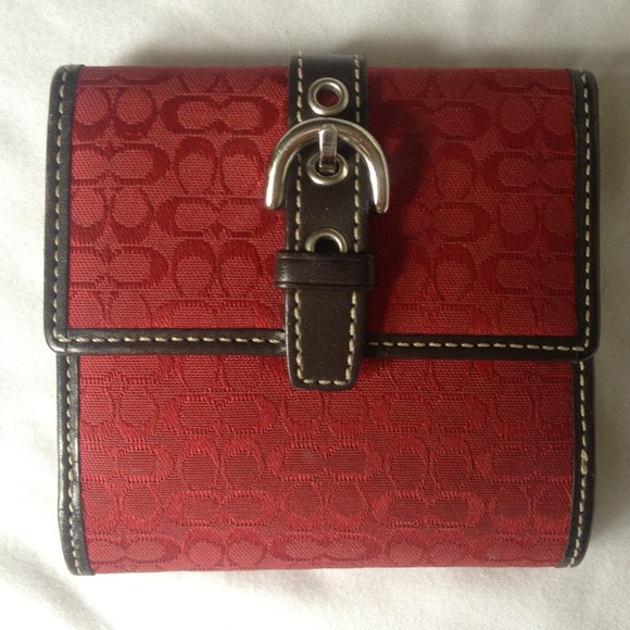 Coach wallet. Trifold.