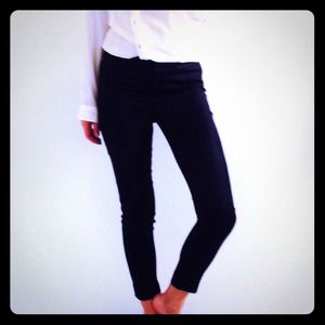 Body by Victoria black cropped pants