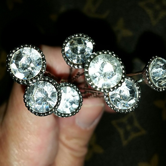 7 rhinestone hairpins-Bundle for FREE shipping! !