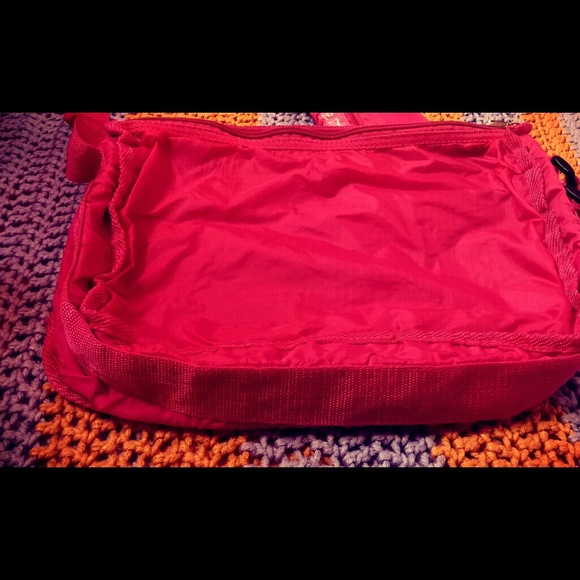 Pink Shoulder Bag with Coin Pouch - Picture 3 of 4