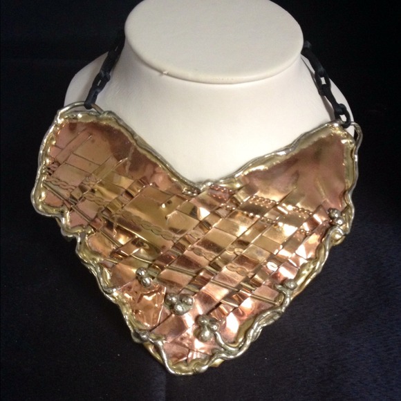 Jewelry - 🎉🎊HOST PICK🎉🎊 Handmade Neckpiece