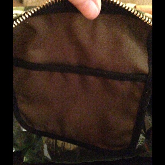 💚Louis Vuitton Monogramflage💚✋SOLD! - Picture 3 of 4