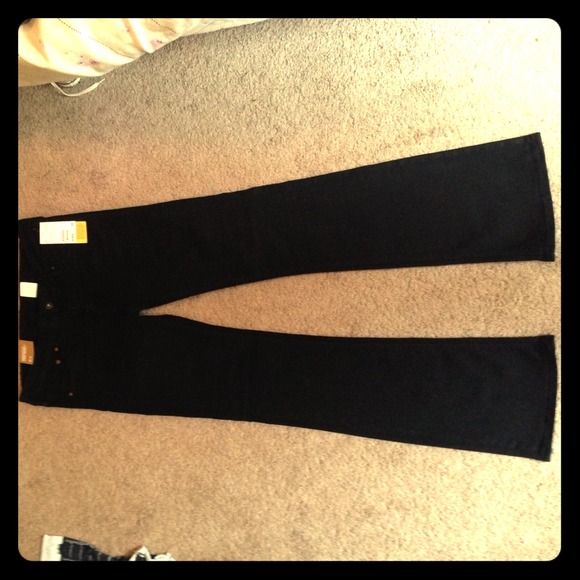 Black bootcut jeans.