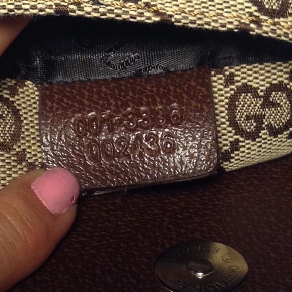 Gucci - Picture 2 of 4