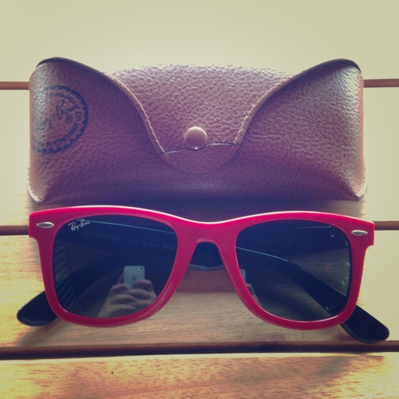 Ray-Ban wayfarer red sunglasses