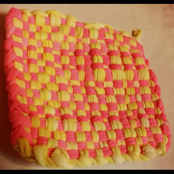 Set of 4 Pot Holders HANDMADE NEVER USED - Picture 2 of 4