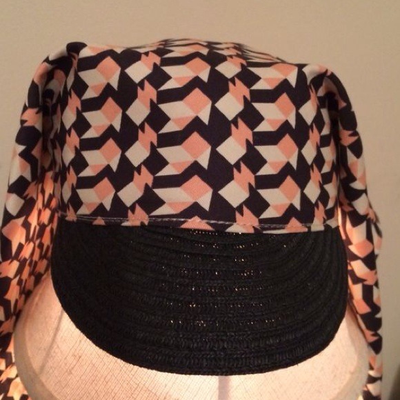 BCBG CAP cute !!🎀🎀 brand New !!
