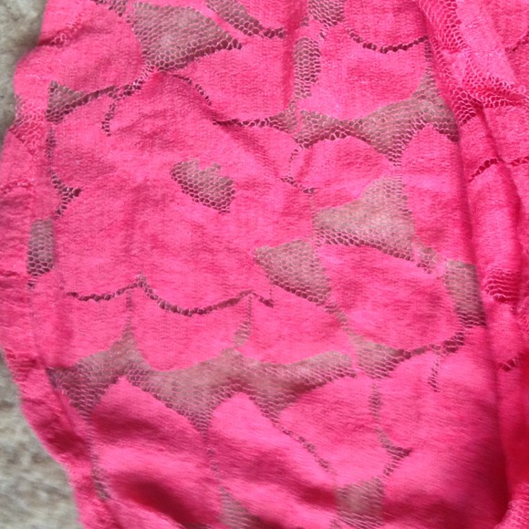 Mesh high low Xhilaration top - Picture 3 of 3