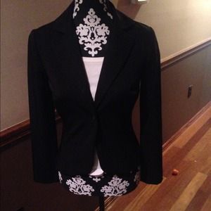 Black blazer: new without tags