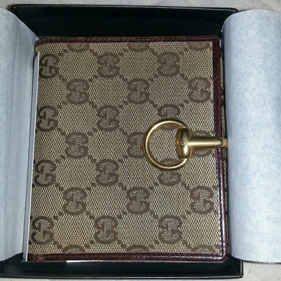 Maroon colored Gucci wallet