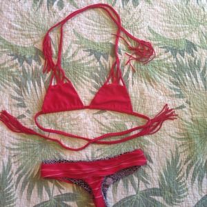 Acacia swim sports illustrated featured red hot