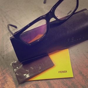 Brand new 971 FENDI eyeglasses! 🙏🙏