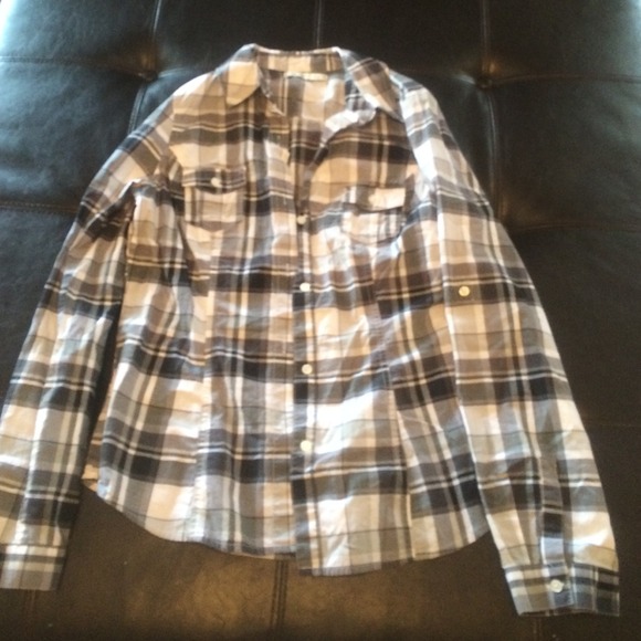Old navy button up - Picture 1 of 2