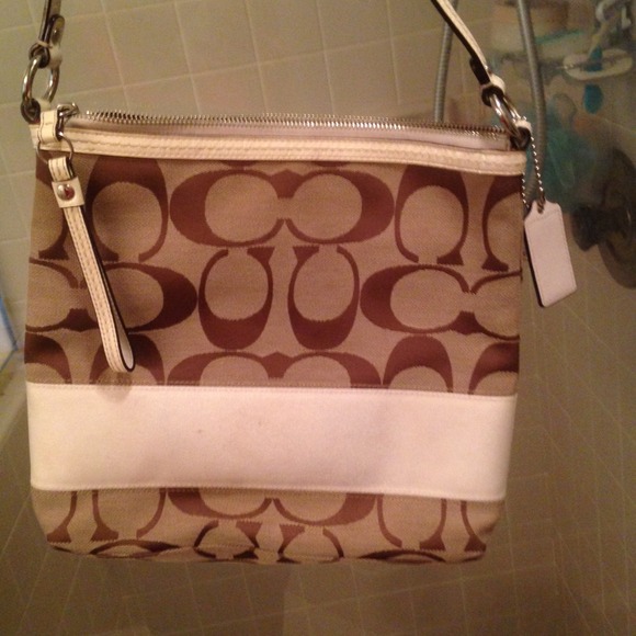 Coach shoulder bag