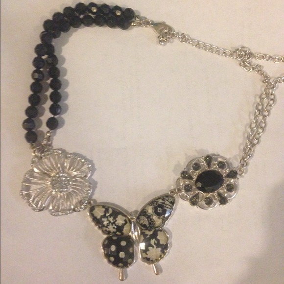 Black and white Statement necklace