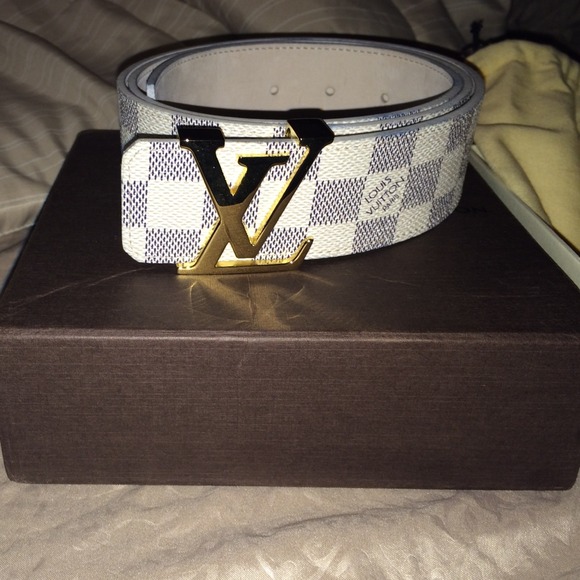 Azur Louis Vuitton belt