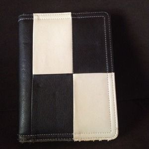 Cute Black/Cream Checkered Planner 💕