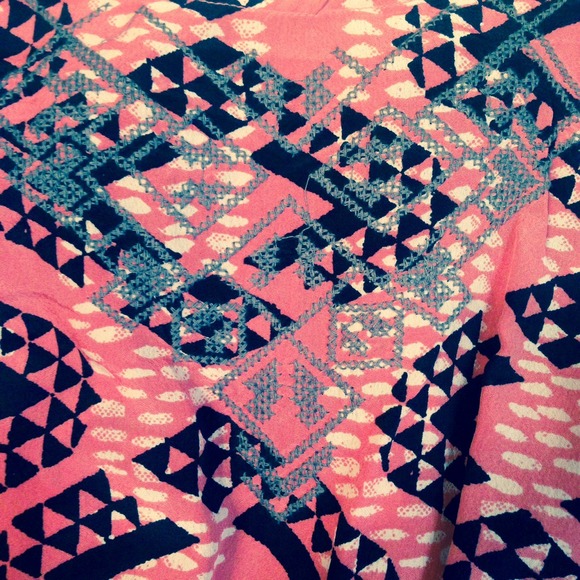 SOLD Ecoté Aztec Romper - Picture 2 of 3