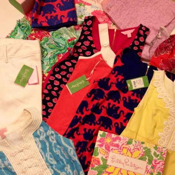 Lilly Pulitzer Tops - 🎀 Lilly Tops & More 🎀