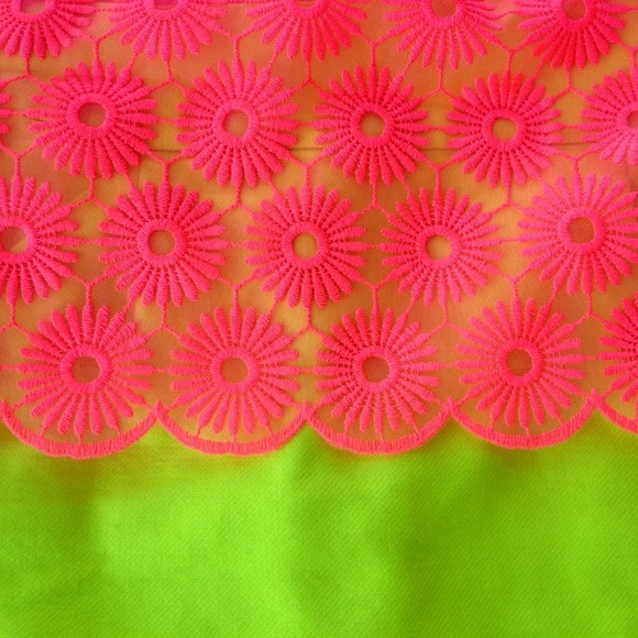 ๐ Lilly Tops & More ๐ - Picture 4 of 4