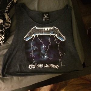 Metallica cropped tee