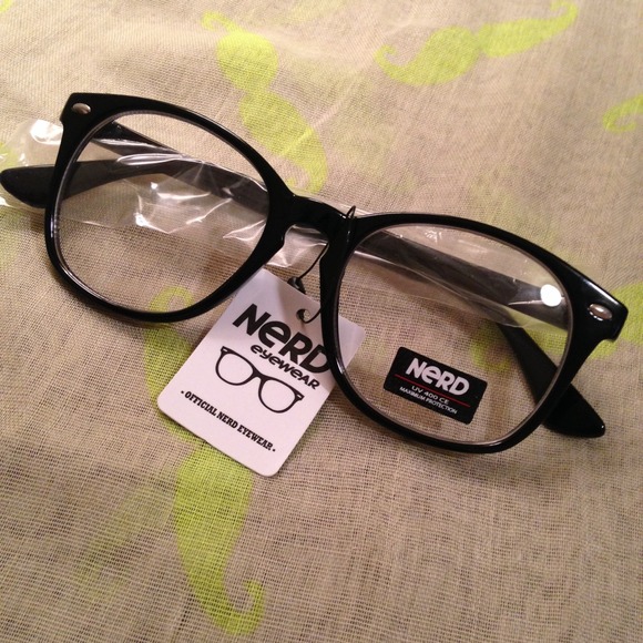 Nerd Eyeglasses - Picture 3 of 4