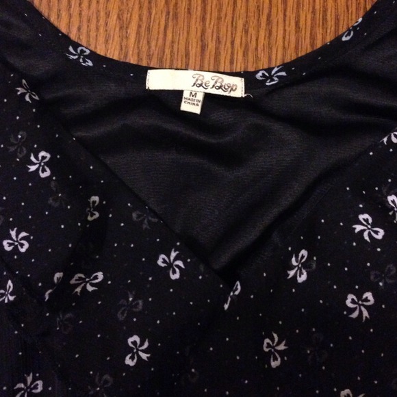 •bundled• Black Ruffle w/bows Dress - Picture 2 of 4