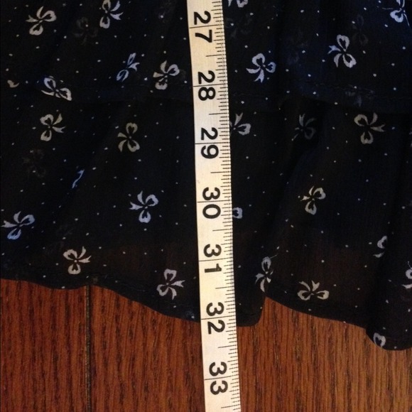 •bundled• Black Ruffle w/bows Dress - Picture 4 of 4