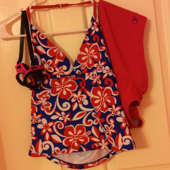 Goggles, swim wear two piece