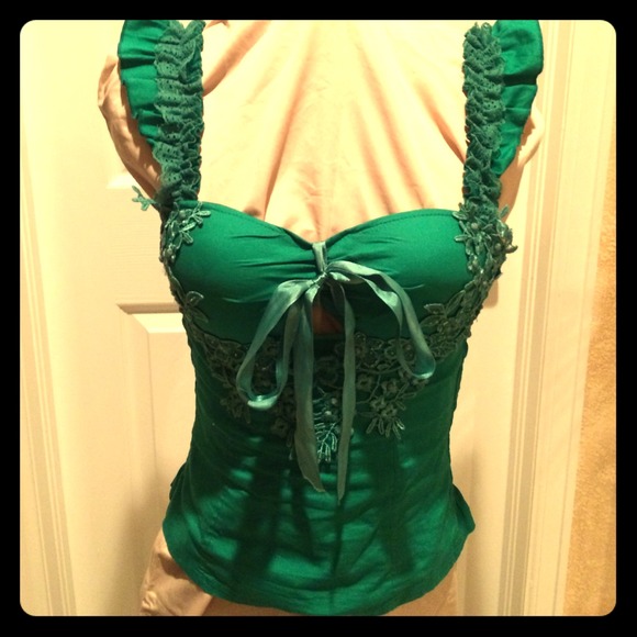 Green ruffle sleeved top