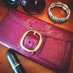 Plum Patent Leather Coach Envelope Wallet w/Buckle