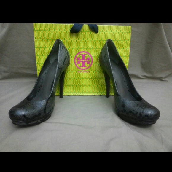 Authentic Tory Burch Snake Embossed Platform Heels