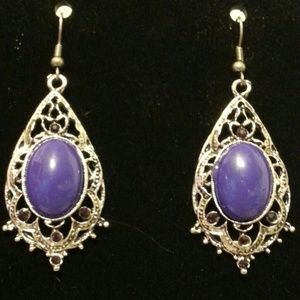 Beautiful purple dangle earrings!