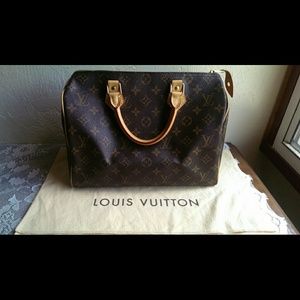 SOLD AUTHENTIC Louis Vuitton Speedy 30- Excellent