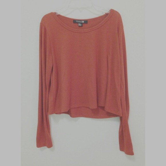 🚫SOLD🚫Crop orange sweater