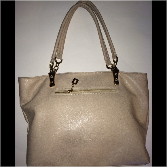 Nude handbag - Picture 2 of 2