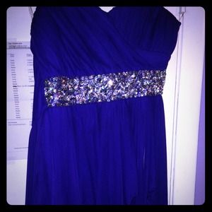 Short strapless plum dress