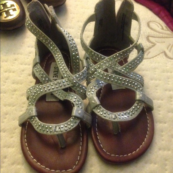 SOLD-Steve Madden sandals