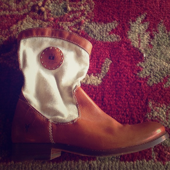 Leather and linen Frye short boots