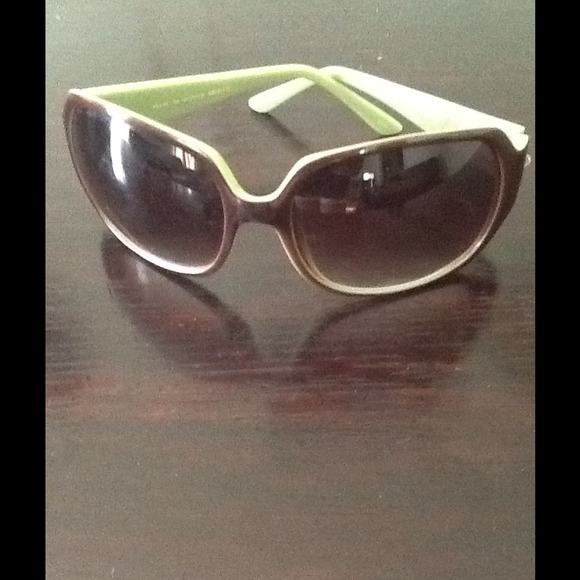 Sunglasses - Picture 1 of 2