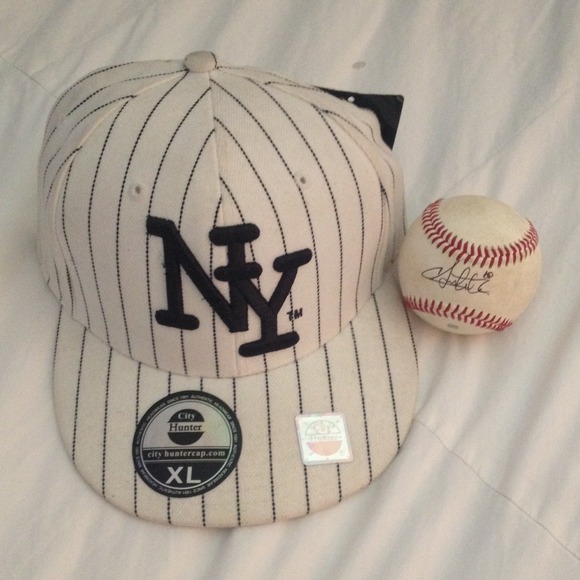 NY Authentic City Headwear  XL 7 3/4 size