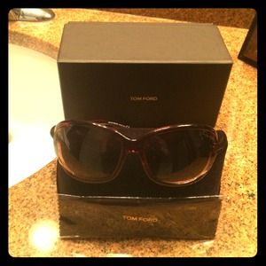 Authentic Tom Ford Jennifer!TF8 50F Brown