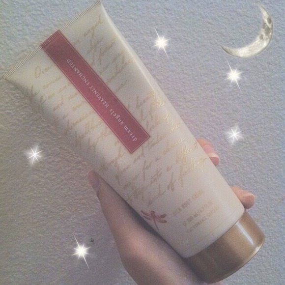Victorias secret heavenly angels body creme ✨