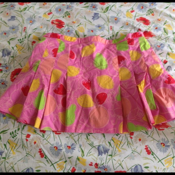Lilly Pulitzer Skort size 2