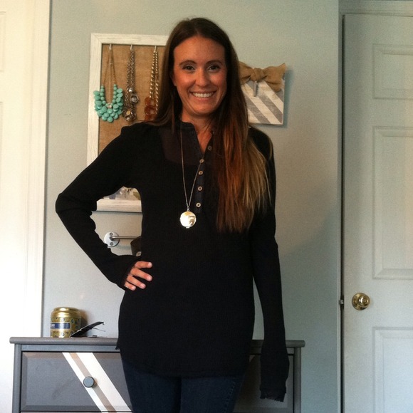 🚫Sold in Bundle🚫 Tee Party T-Shirt - Picture 2 of 4